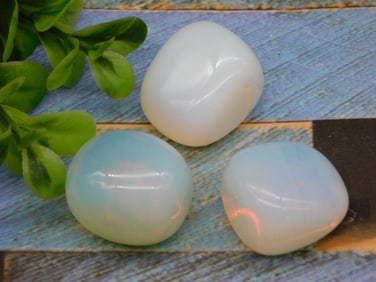 OPALITE ROCK STONE LAPIDARY SPECIMEN