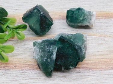 FLUORITE ROCK STONE LAPIDARY SPECIMEN