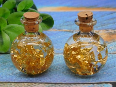 GOLD FLAKES IN BOTTLE ROCK STONE LAPIDARY SPECIMEN