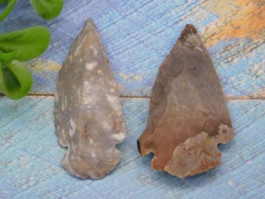 HAND KNAPPED ARTIFACTS ROCK STONE LAPIDARY SPECIMEN