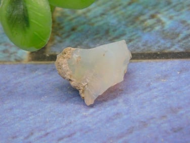 ROUGH OPAL ROCK STONE LAPIDARY SPECIMEN
