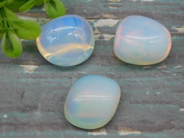 OPALITE ROCK STONE LAPIDARY SPECIMEN