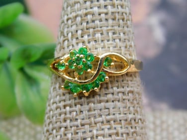 GEODE ROCK STONE LAPIDARY SPECIMEN