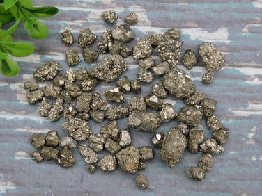 PYRITE ROCK STONE LAPIDARY SPECIMEN