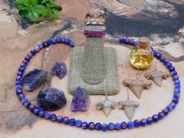 MIXED LOT ROCK STONE LAPIDARY SPECIMEN