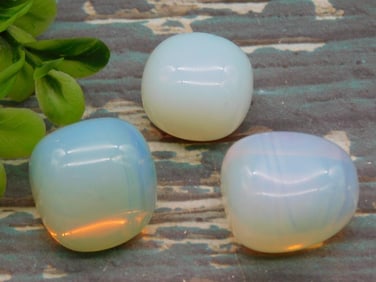 OPALITE ROCK STONE LAPIDARY SPECIMEN