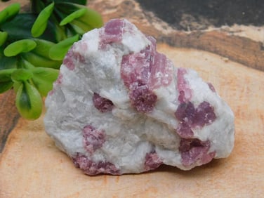 PINK TOURMALINE ROCK STONE LAPIDARY SPECIMEN