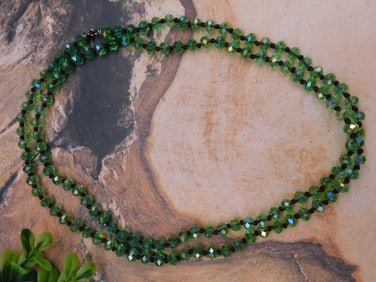 SPARKLE BEAD NECKLACE