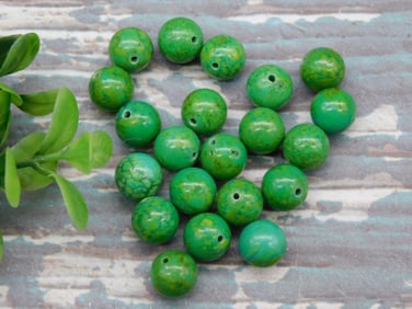 STONE BEADS ROCK STONE LAPIDARY SPECIMEN