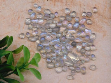 RAINBOW MOONSTONE ROCK STONE LAPIDARY SPECIMEN