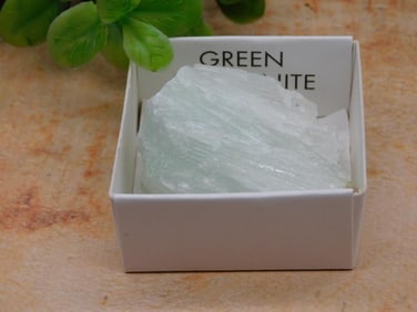 GREEN ARAGONITE ROCK STONE LAPIDARY SPECIMEN