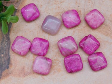 STONE BEADS ROCK STONE LAPIDARY SPECIMEN