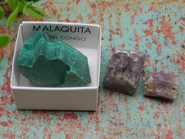 MALACHITE ROCK STONE LAPIDARY SPECIMEN