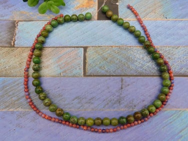 ROCK STONE LAPIDARY SPECIMEN