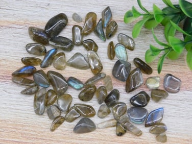 LABRADORITE ROCK STONE LAPIDARY SPECIMEN