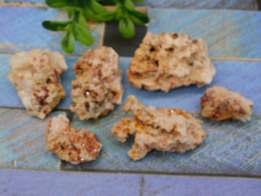 VANADINITE ROCK STONE LAPIDARY SPECIMEN