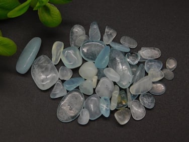 AQUAMARINE ROCK STONE LAPIDARY SPECIMEN
