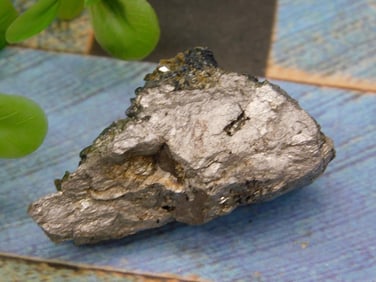 ROCK STONE LAPIDARY SPECIMEN