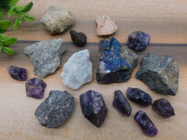 MIXED ROUGH ROCK STONE LAPIDARY SPECIMEN