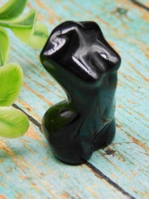 OBSIDIAN FEMALE FORM ROCK STONE LAPIDARY SPECIMEN