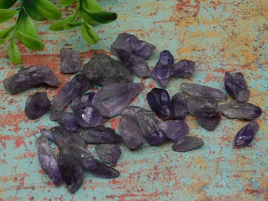 AMETHYST ROCK STONE LAPIDARY SPECIMEN
