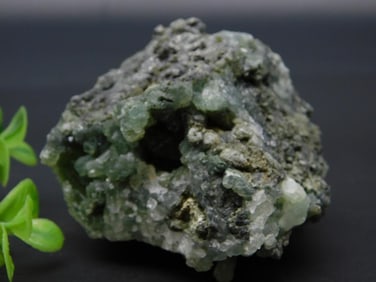 PHRENITE ROCK STONE LAPIDARY SPECIMEN