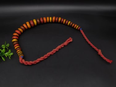 AFRICAN TRADE BEADS ROCK STONE LAPIDARY SPECIMEN