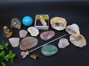 MIXED LOT ROCK STONE LAPIDARY SPECIMEN