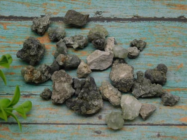 PREHNITE ROCK STONE LAPIDARY SPECIMEN