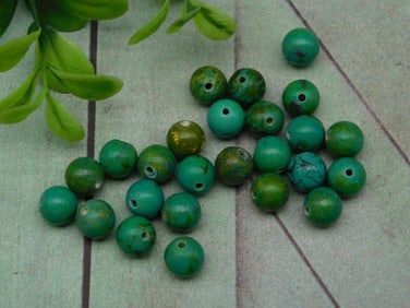 STONE BEADS ROCK STONE LAPIDARY SPECIMEN