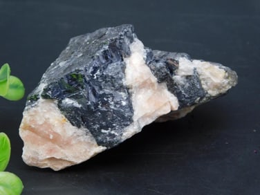 ROCK STONE LAPIDARY SPECIMEN