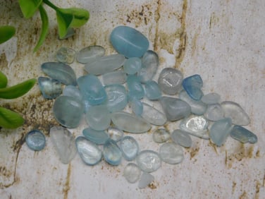 AQUAMARINE ROCK STONE LAPIDARY SPECIMEN