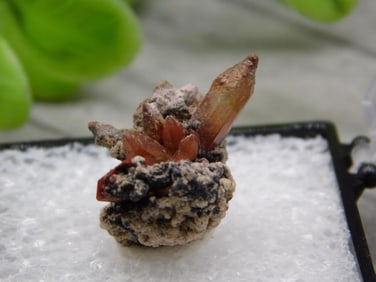 TOPAZ ROCK STONE LAPIDARY SPECIMEN