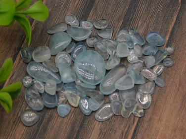 AQUAMARINE ROCK STONE LAPIDARY SPECIMEN