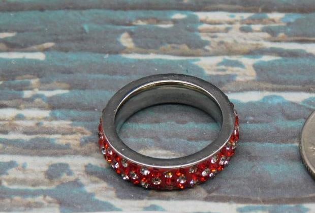 STONE RING ROCK STONE LAPIDARY SPECIMEN (1 of 2)