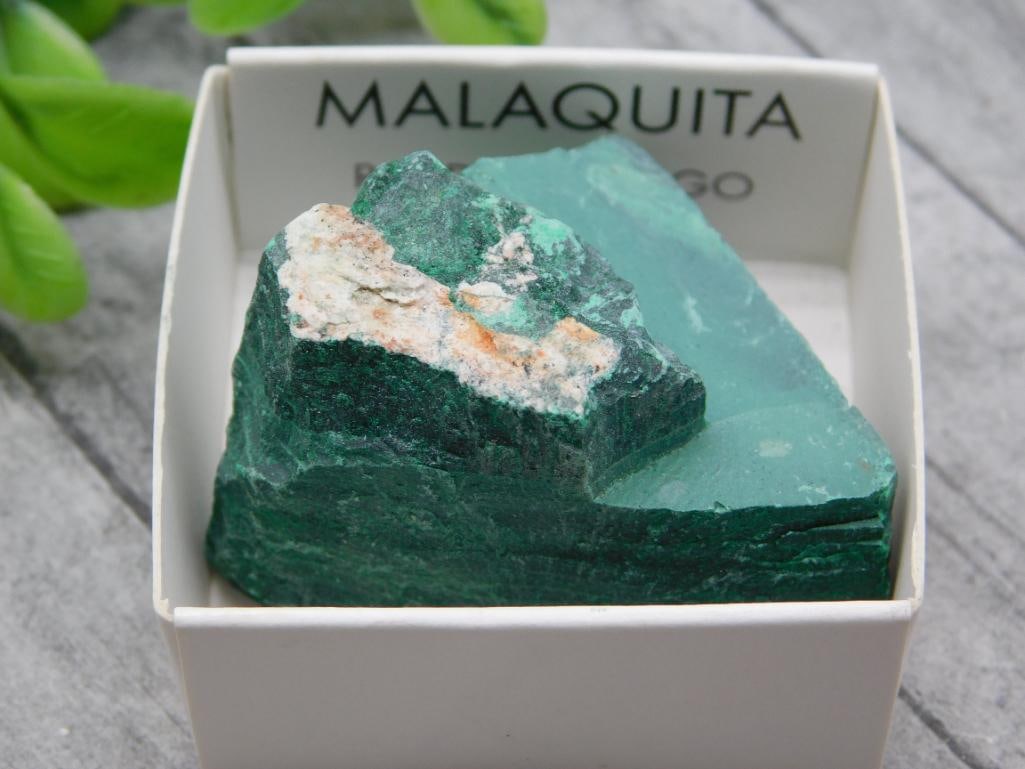 MALACHITE ROCK STONE LAPIDARY SPECIMEN (1 of 2)