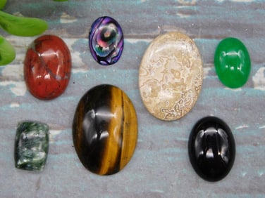CABOCHONS ROCK STONE LAPIDARY SPECIMEN