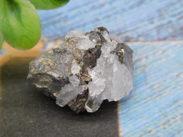 ROCK STONE LAPIDARY SPECIMEN