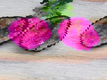 PINK GEODE ROCK STONE LAPIDARY SPECIMEN