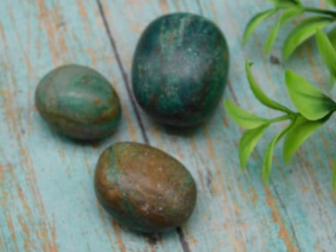 TURQUOISE ROCK STONE LAPIDARY SPECIMEN