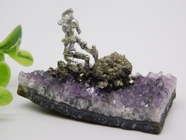 PYRITE MINER ON AMETHYST ROCK STONE LAPIDARY SPECIMEN