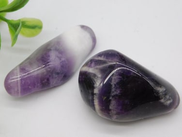 AMETHYST ROCK STONE LAPIDARY SPECIMEN