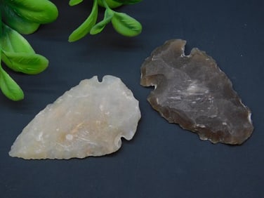 HAND KNAPPED ARTIFACTS ROCK STONE LAPIDARY SPECIMEN