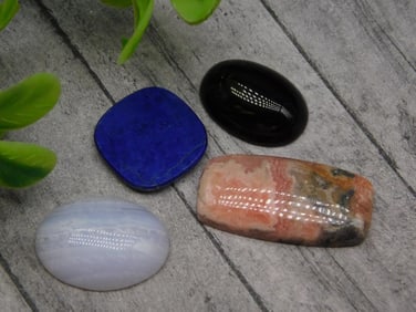 CABOCHONS ROCK STONE LAPIDARY SPECIMEN