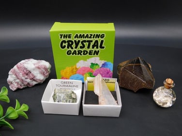 MIXED LOT ROCK STONE LAPIDARY SPECIMEN