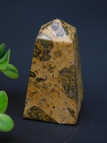 STONE TOWER ROCK STONE LAPIDARY SPECIMEN