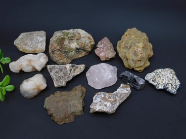 MIXED ROUGH LOT ROCK STONE LAPIDARY SPECIMEN