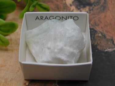 GREEN ARAGONITE ROCK STONE LAPIDARY SPECIMEN