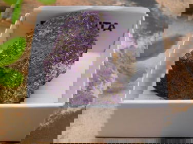 PURPURITA ROCK STONE LAPIDARY SPECIMEN