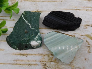 MIXED ROUGH LOT ROCK STONE LAPIDARY SPECIMEN